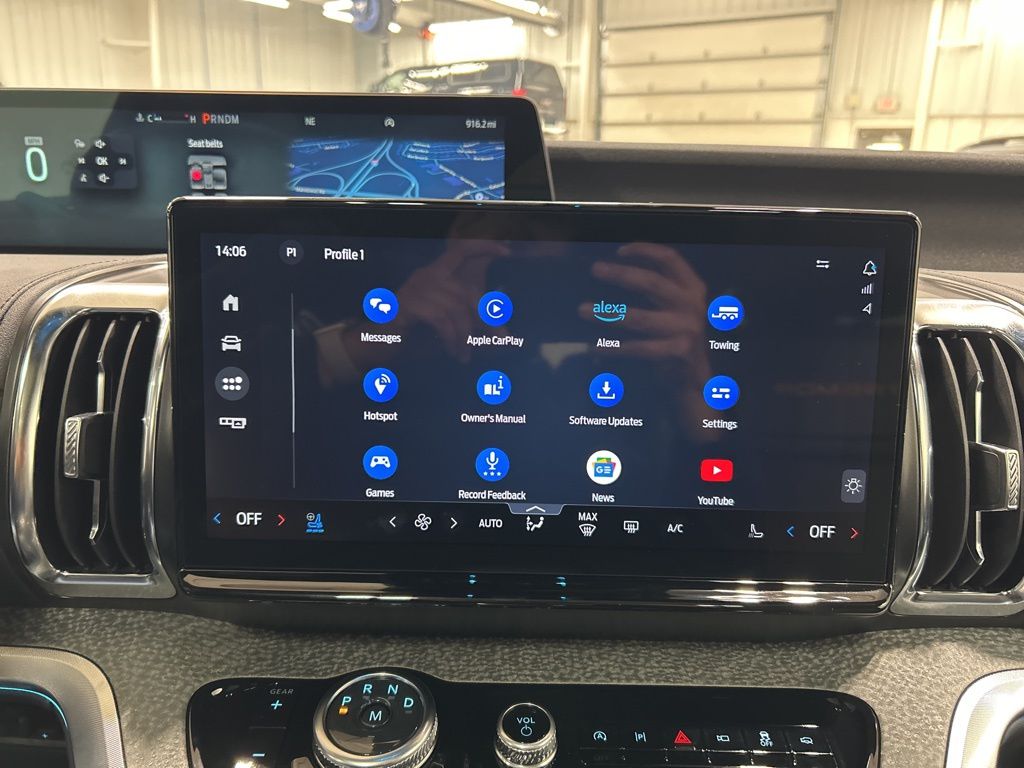 used 2025 Ford Expedition car, priced at $83,462