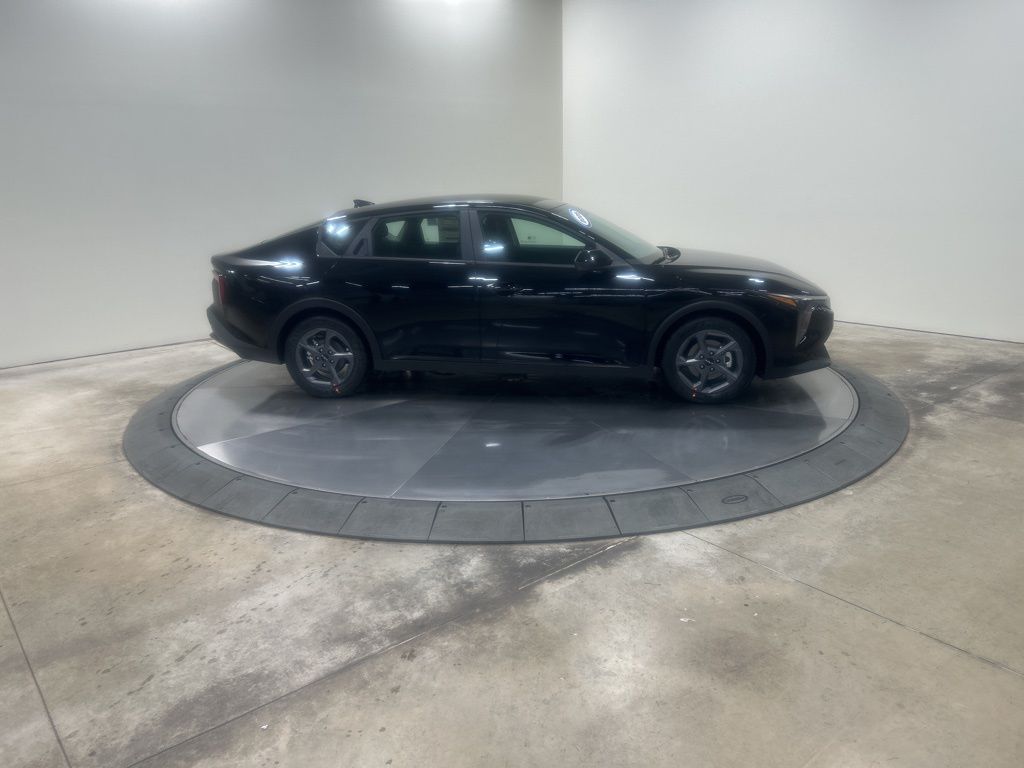 new 2025 Kia K4 car, priced at $23,005