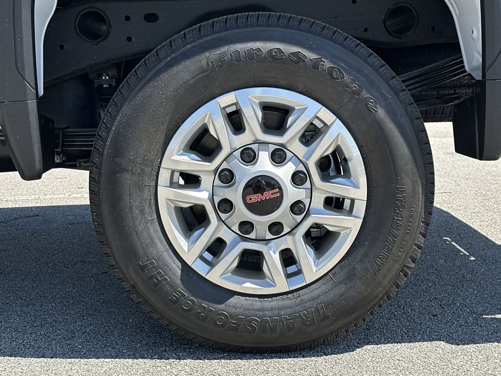 new 2025 GMC Sierra 2500HD car, priced at $50,885