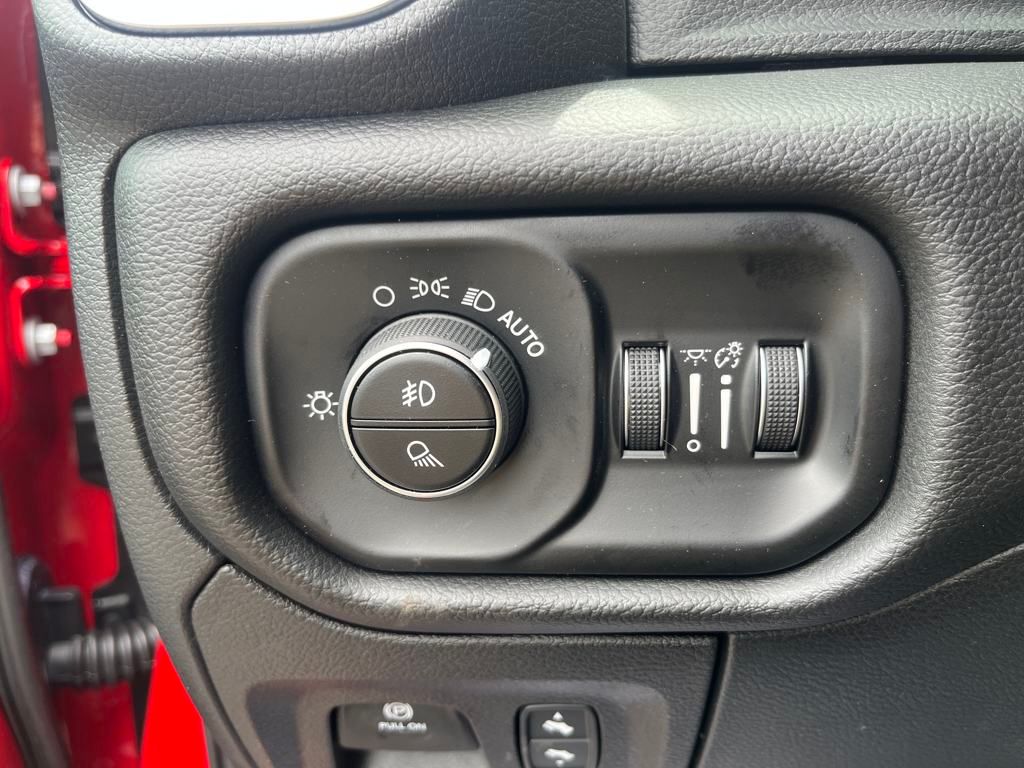 new 2025 Ram 1500 car, priced at $44,990