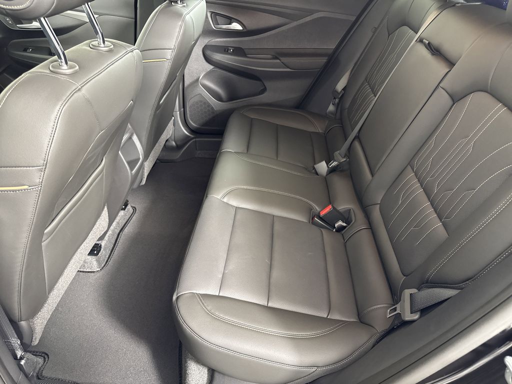 new 2025 Buick Envista car, priced at $31,085