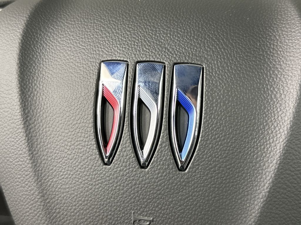 new 2025 Buick Envista car, priced at $27,375