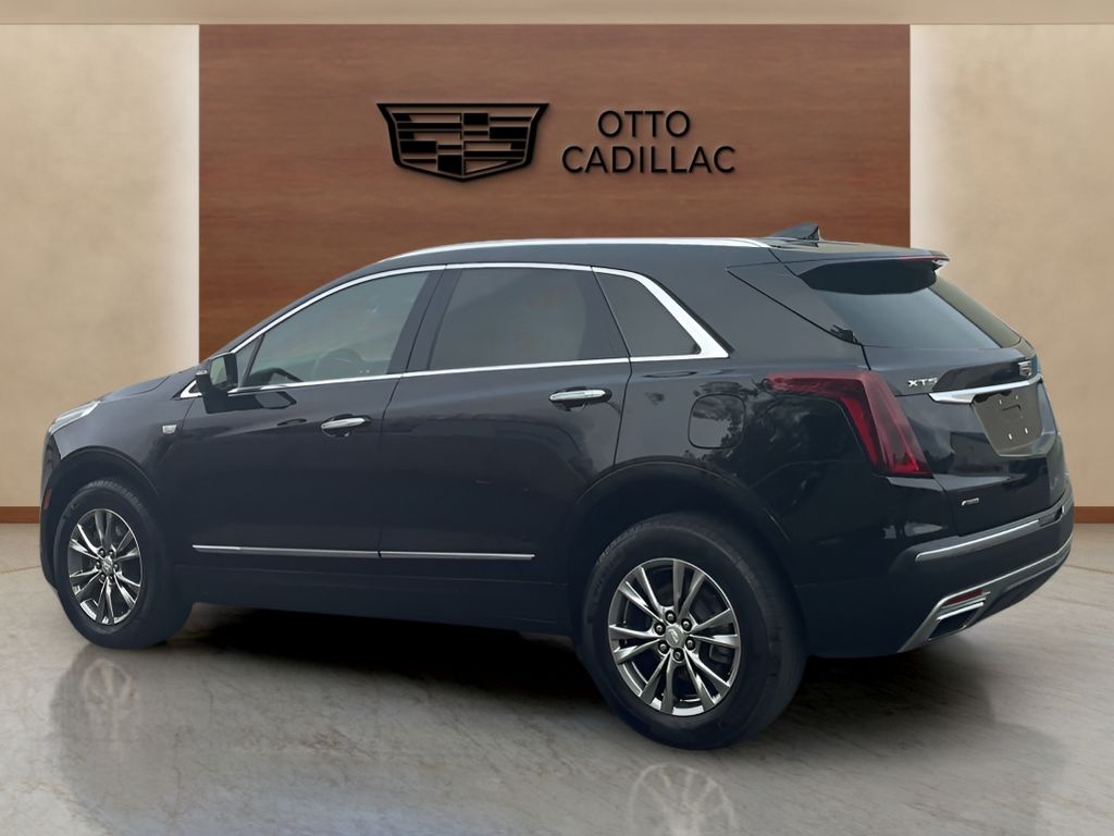 used 2023 Cadillac XT5 car, priced at $31,000