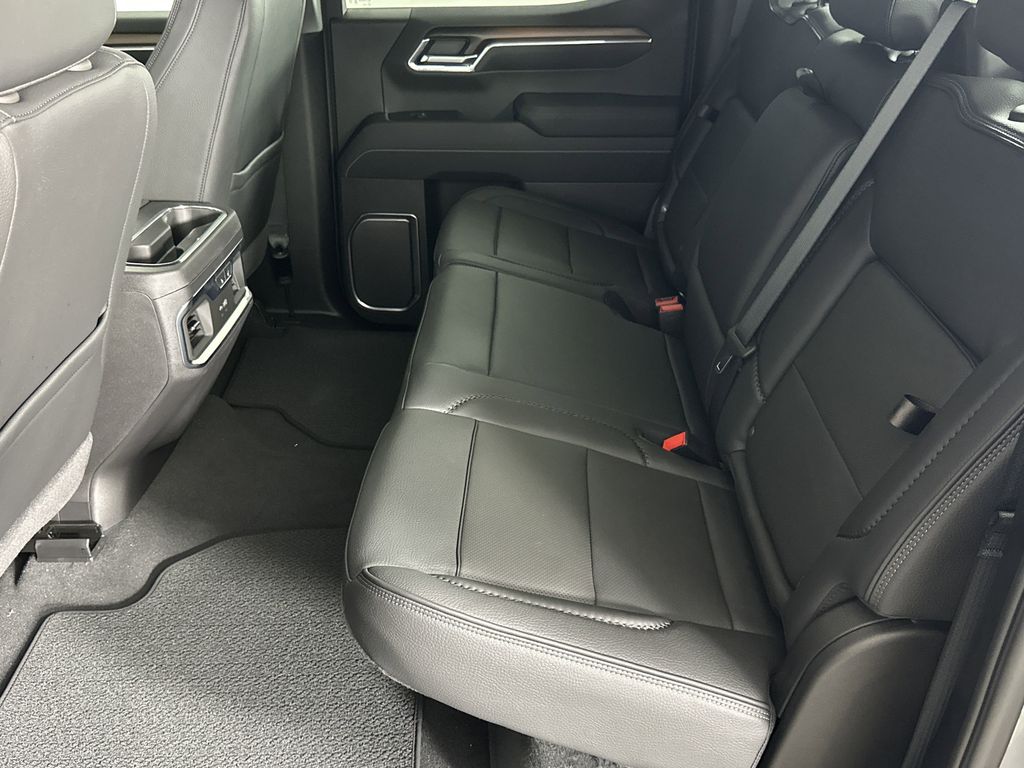 new 2025 GMC Sierra 1500 car, priced at $69,694