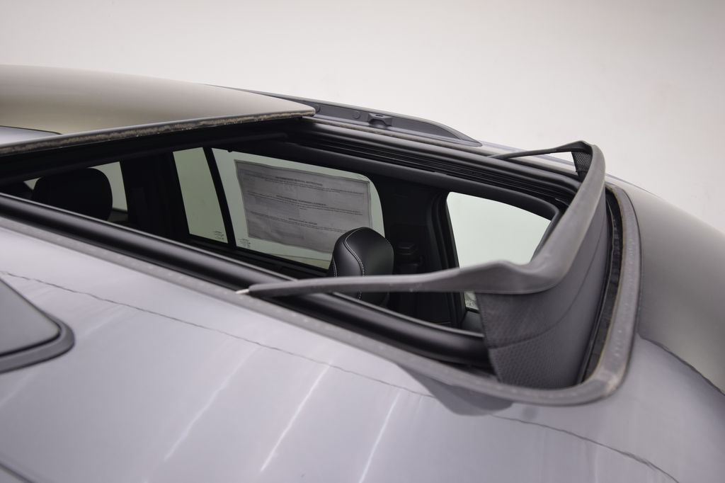 new 2025 Jeep Grand Cherokee car, priced at $54,405