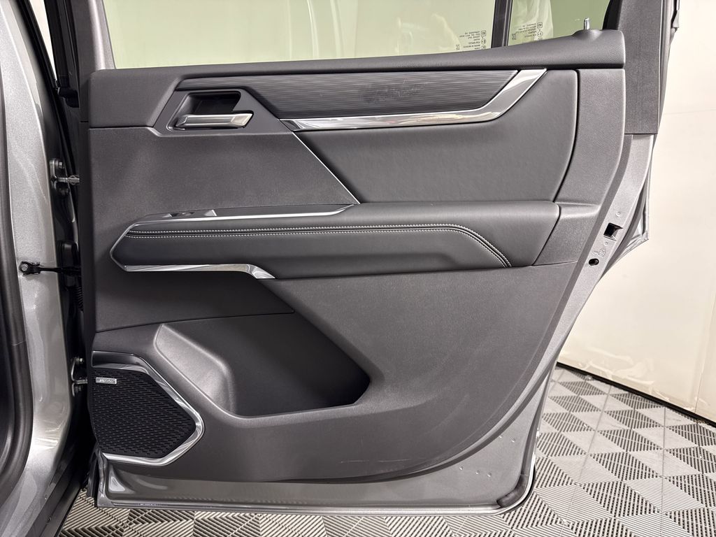 new 2025 GMC Acadia car, priced at $42,724