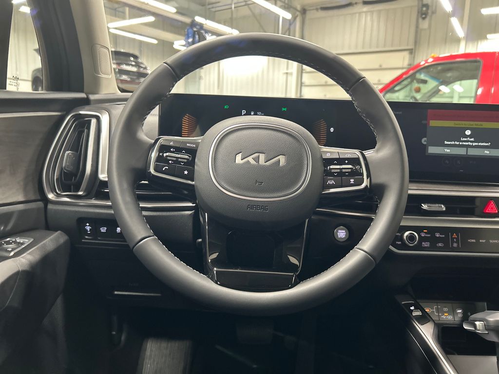 new 2025 Kia Sorento car, priced at $41,453