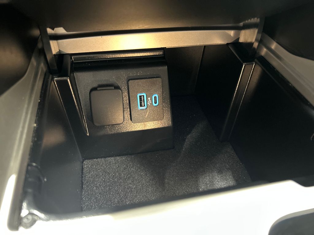 used 2022 Ford Explorer car, priced at $34,212