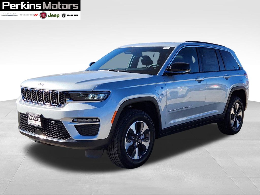 new 2025 Jeep Grand Cherokee car, priced at $52,869