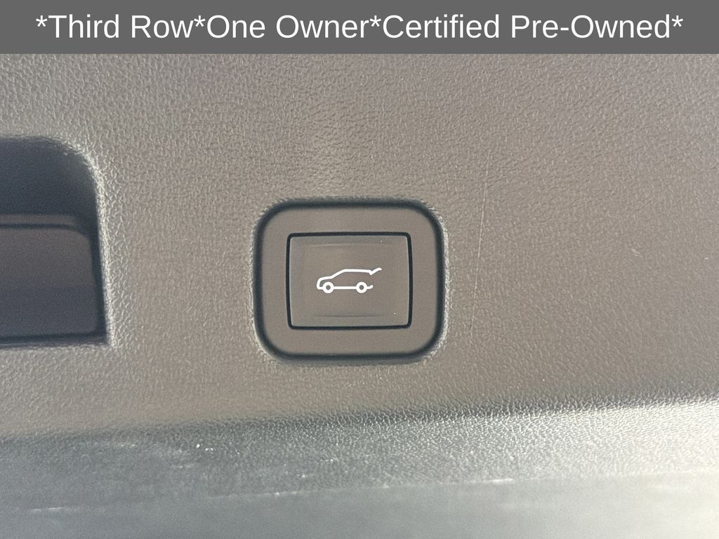 used 2024 GMC Acadia car, priced at $41,999