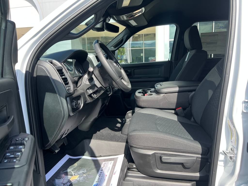 new 2025 Ram 2500 car