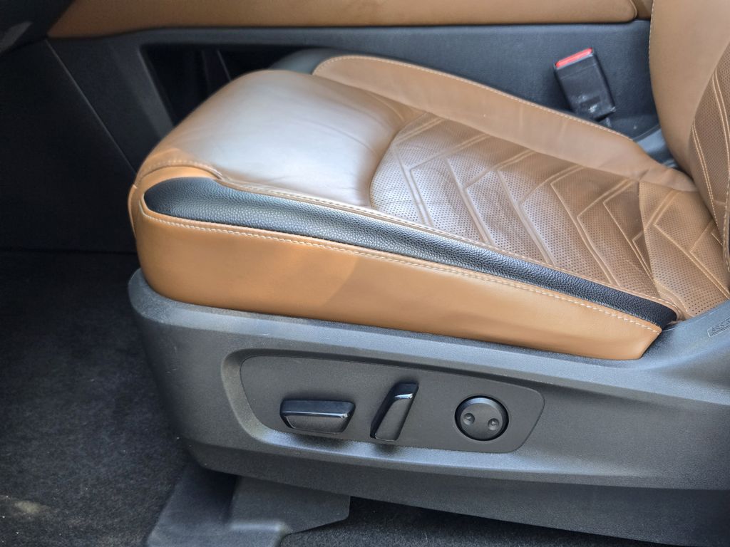 used 2023 Nissan Pathfinder car, priced at $34,833