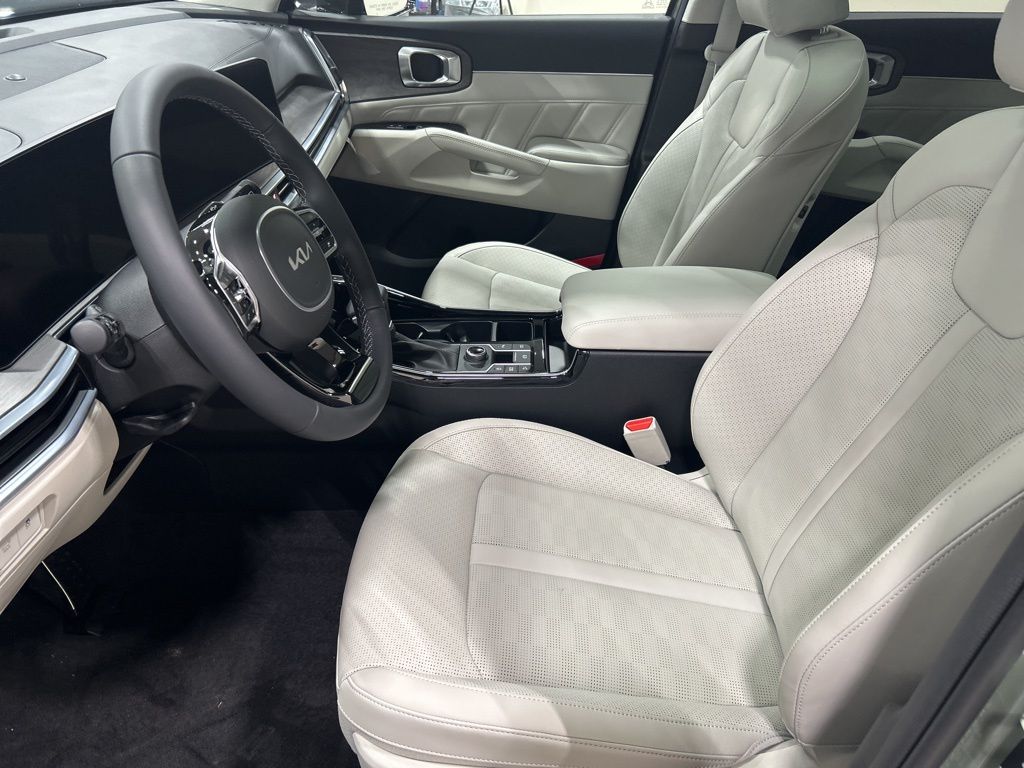 new 2025 Kia Sorento car, priced at $40,122