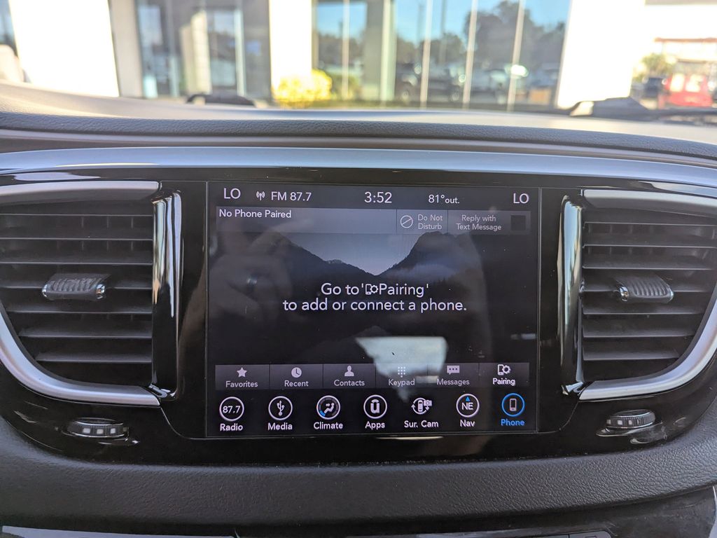 used 2018 Chrysler Pacifica car, priced at $11,193