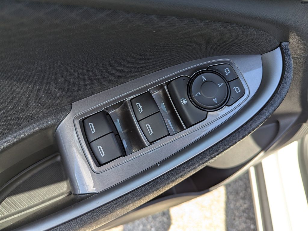 used 2024 Chevrolet Malibu car, priced at $17,993