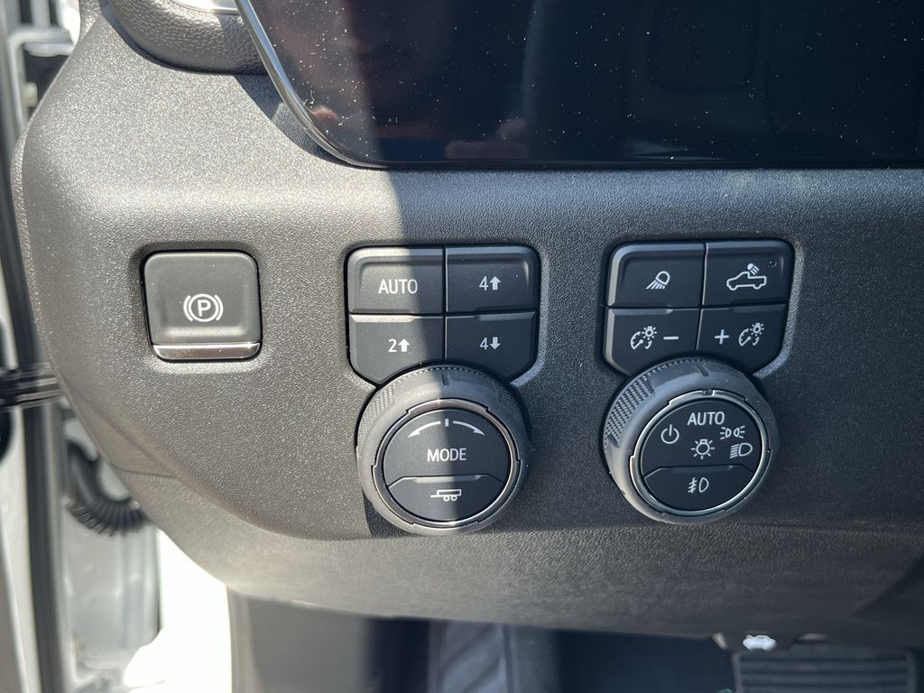 new 2025 Chevrolet Silverado 2500HD car, priced at $75,838