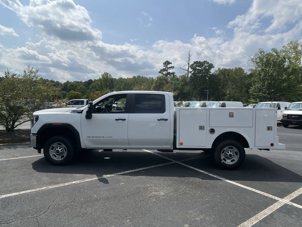 new 2024 GMC Sierra 2500HD car, priced at $46,133