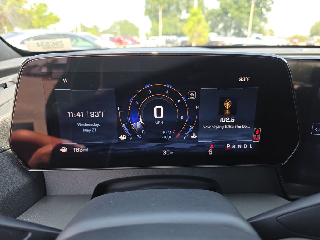 new 2025 Chevrolet Traverse car, priced at $43,066