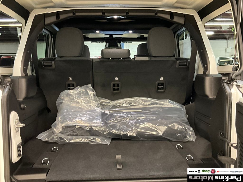 new 2025 Jeep Wrangler car, priced at $55,247