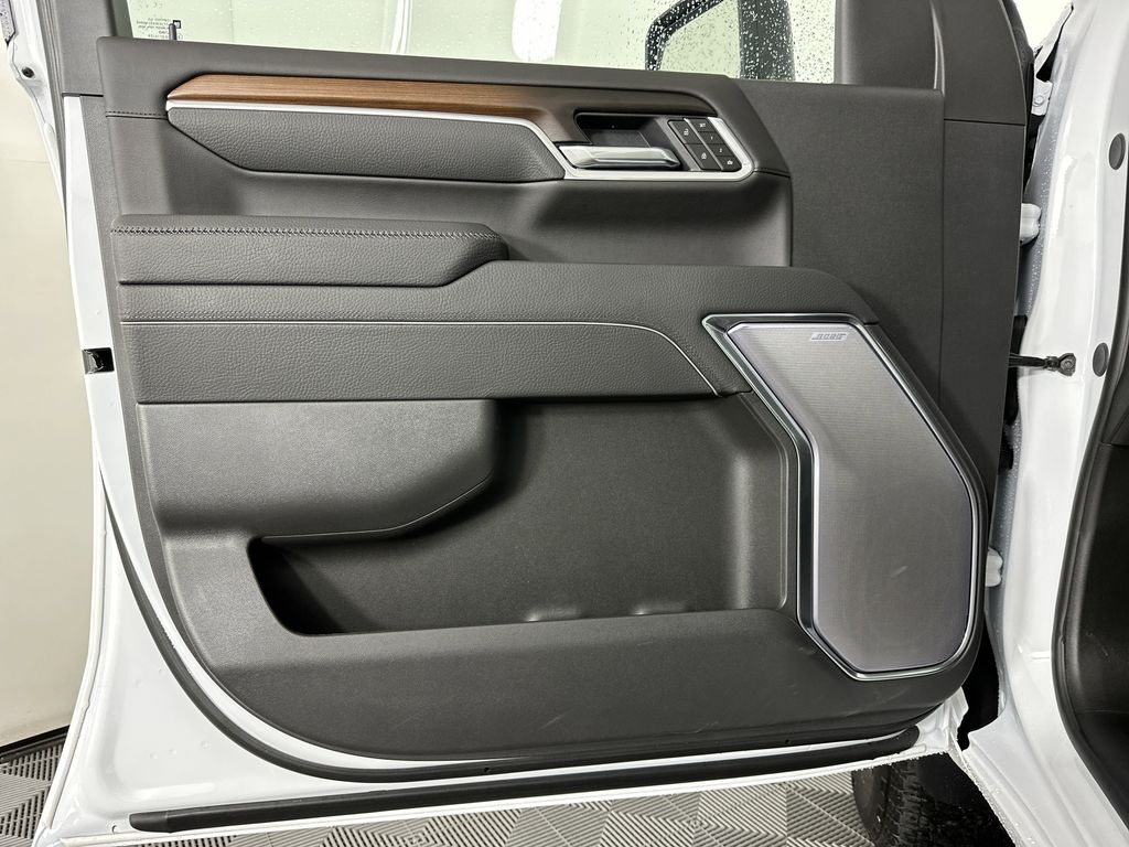 new 2025 GMC Sierra 2500HD car, priced at $84,544