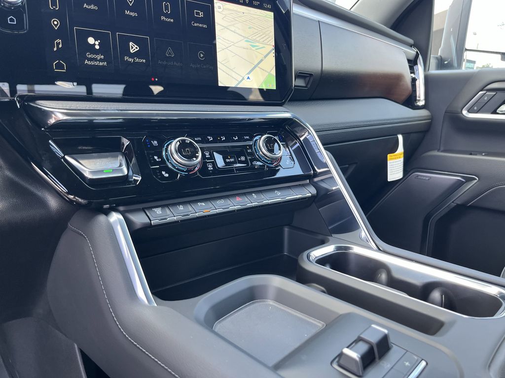 new 2025 GMC Sierra 2500HD car, priced at $79,336