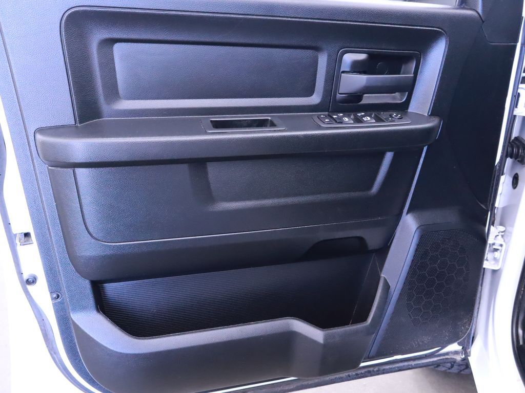 used 2021 Ram 1500 Classic car, priced at $24,259