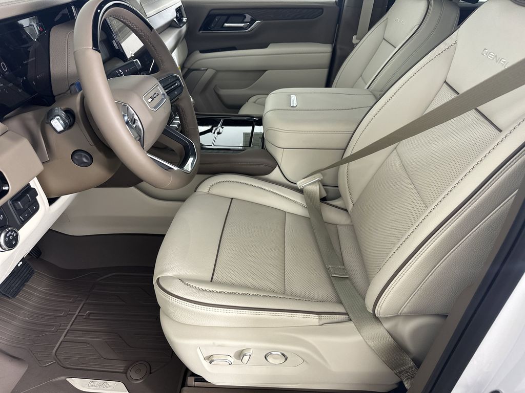 new 2025 GMC Yukon XL car, priced at $97,580