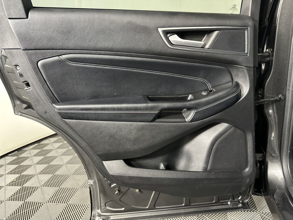 used 2018 Ford Edge car, priced at $17,757