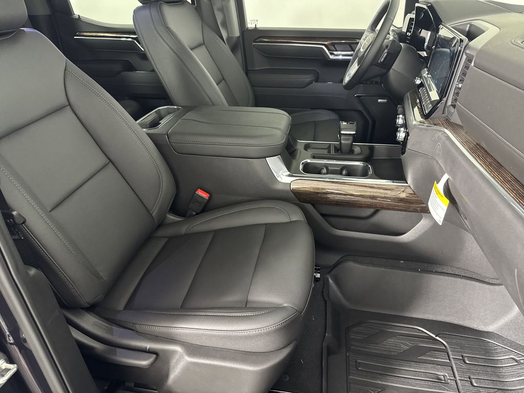 new 2025 GMC Sierra 1500 car, priced at $59,224