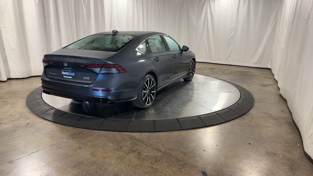 new 2025 Honda Accord Hybrid car, priced at $40,495