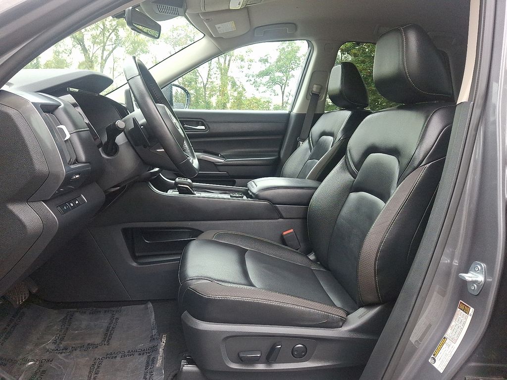 used 2023 Nissan Pathfinder car, priced at $32,295