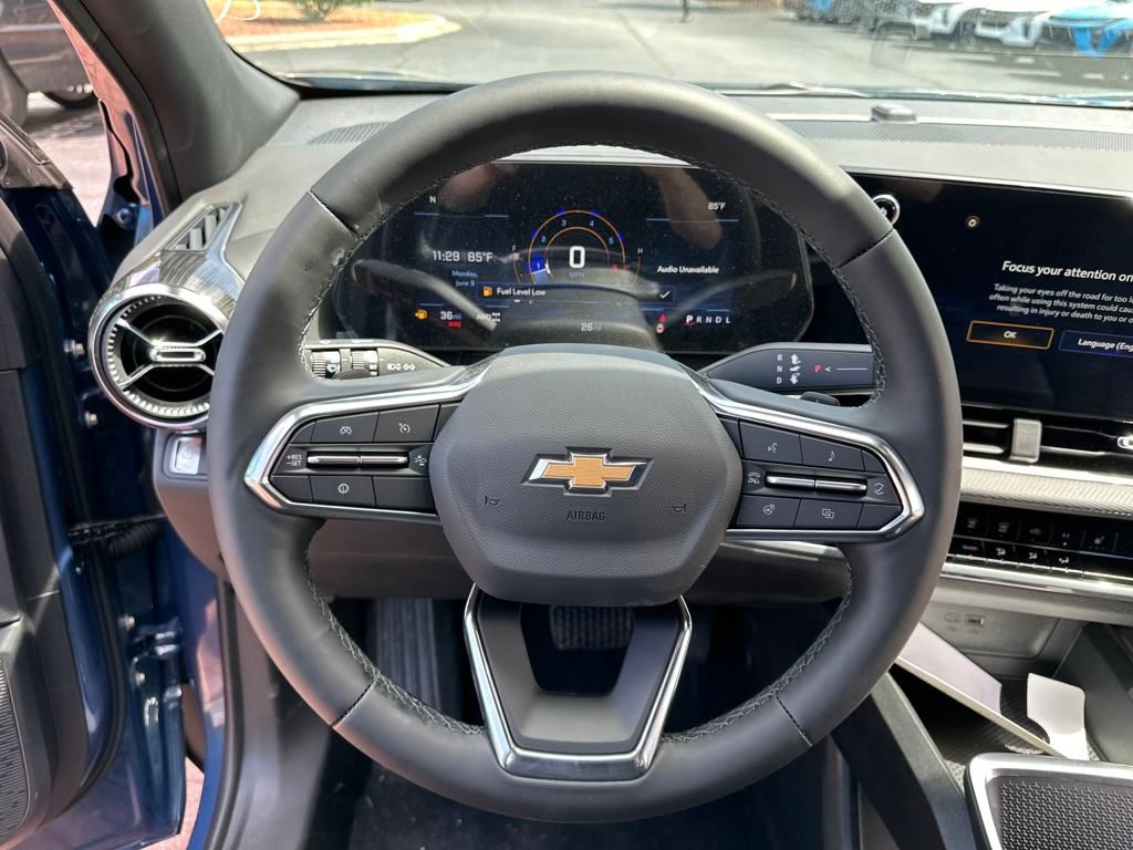 new 2026 Chevrolet Equinox car, priced at $31,995