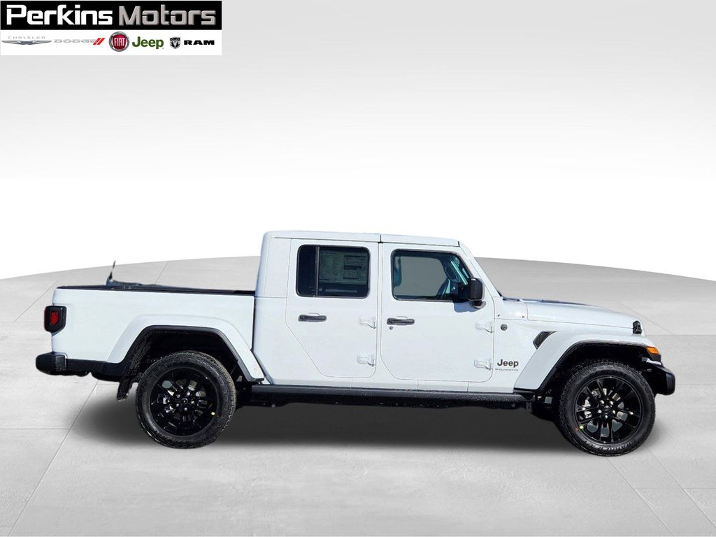 new 2025 Jeep Gladiator car, priced at $42,419