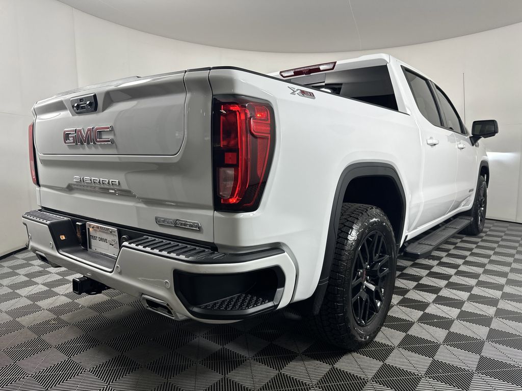 new 2025 GMC Sierra 1500 car, priced at $61,929
