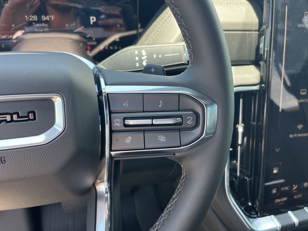 new 2025 GMC Yukon XL car, priced at $86,285