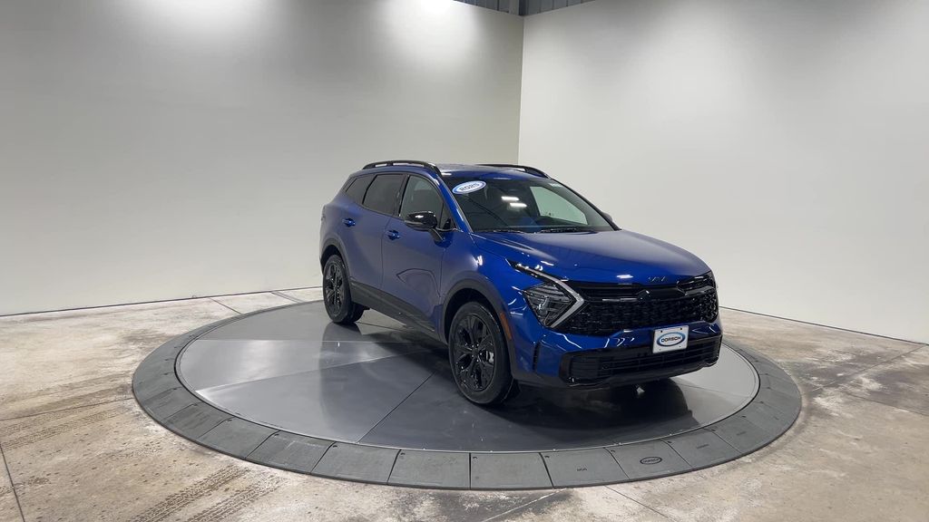 new 2025 Kia Sportage car, priced at $30,860