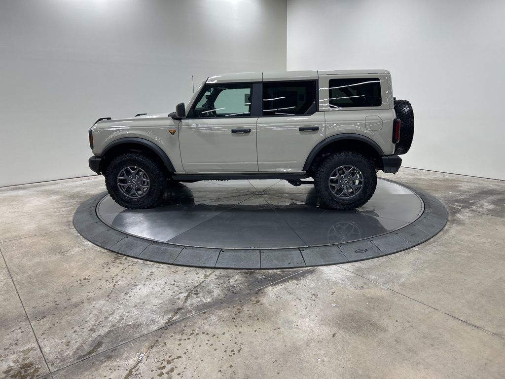 new 2025 Ford Bronco car, priced at $60,445