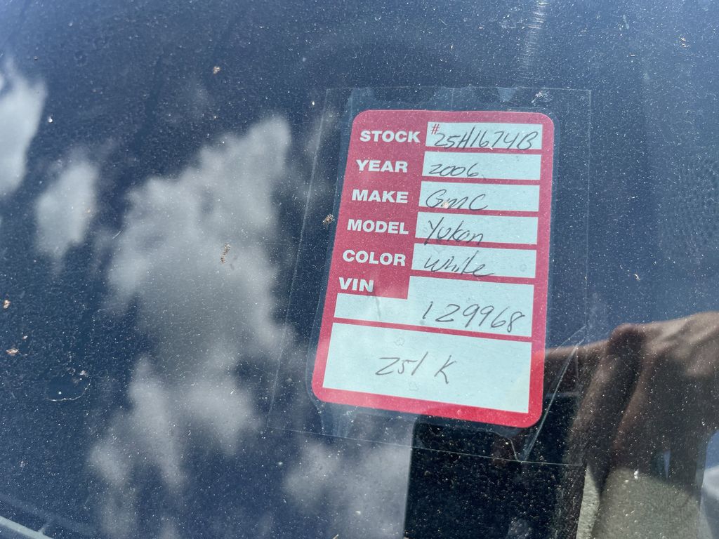 used 2006 GMC Yukon XL car, priced at $4,991