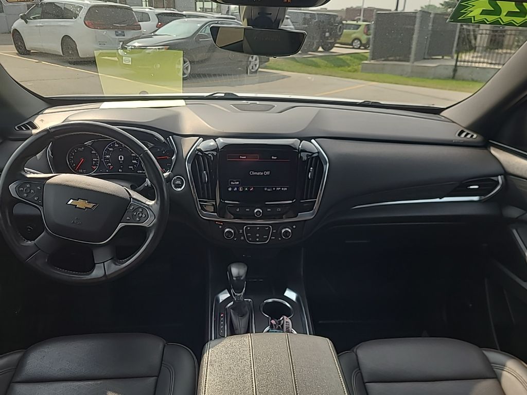 used 2022 Chevrolet Traverse car, priced at $37,563
