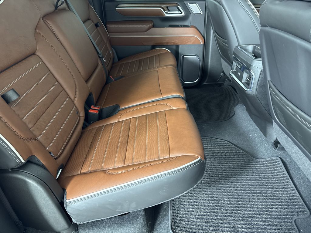 new 2025 GMC Sierra 2500HD car, priced at $93,552