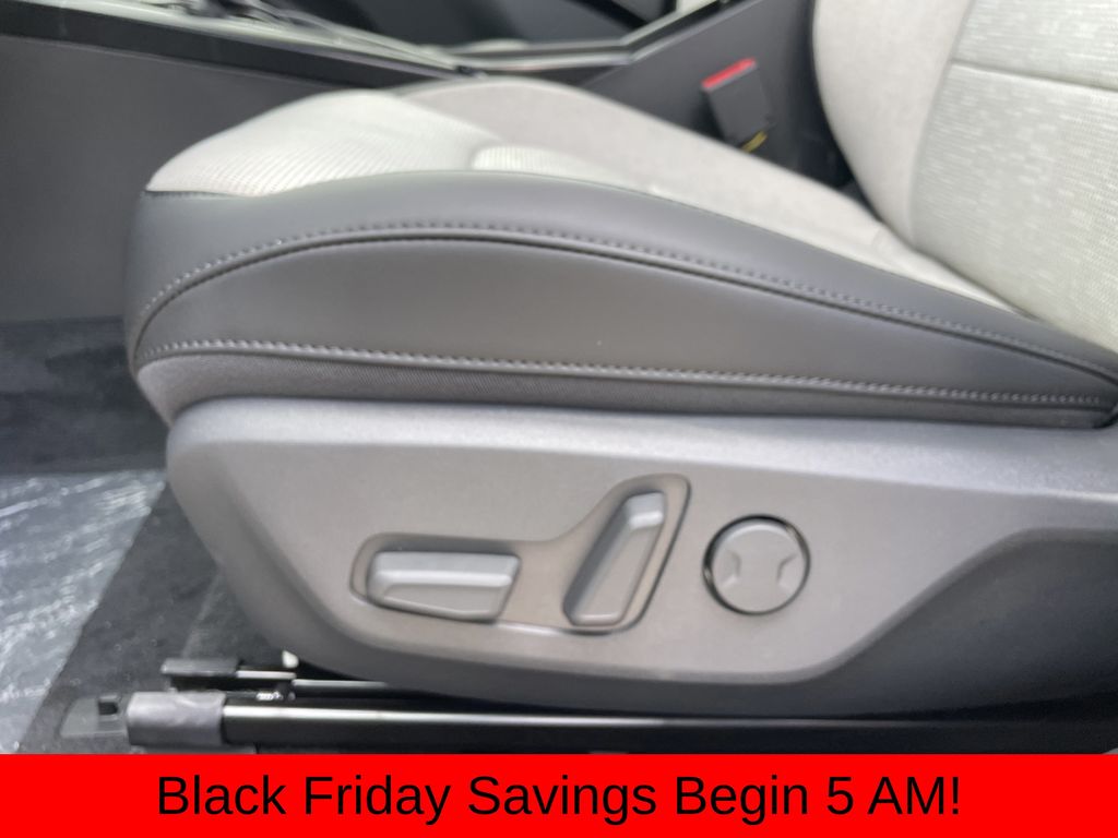 new 2025 Kia Niro car, priced at $30,479