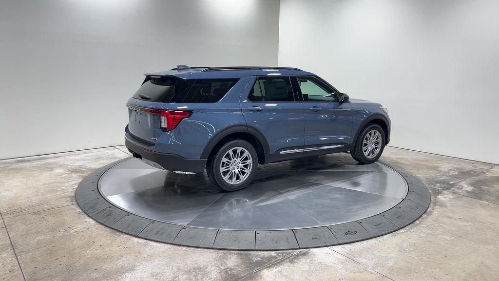 new 2025 Ford Explorer car, priced at $46,275