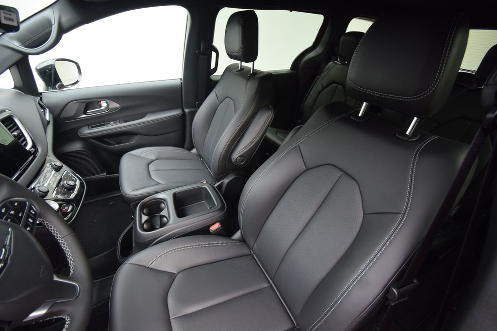 new 2026 Chrysler Voyager car, priced at $38,812