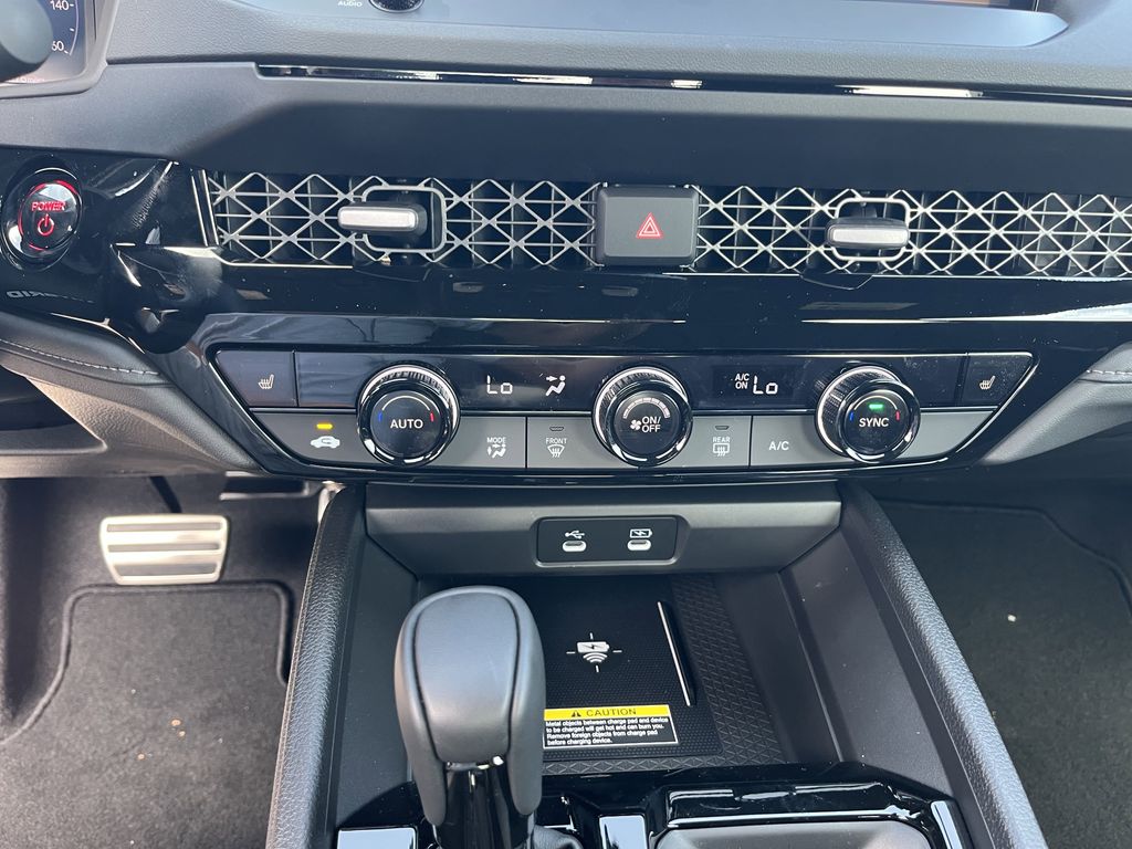 new 2025 Honda Accord Hybrid car, priced at $33,850