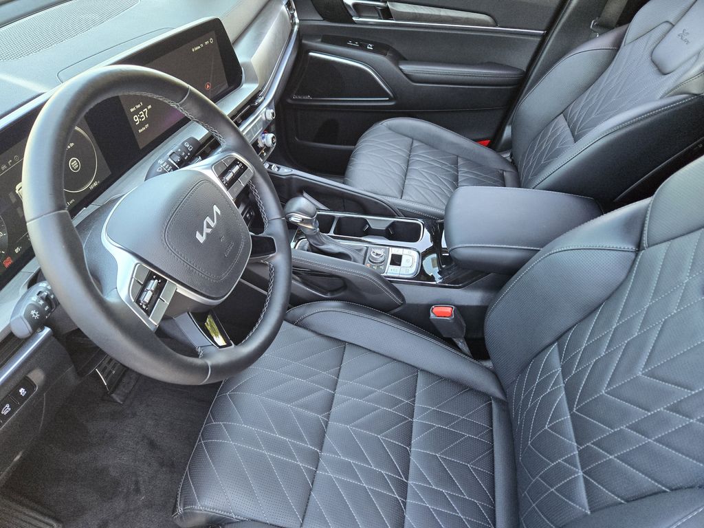 used 2025 Kia Telluride car, priced at $47,224
