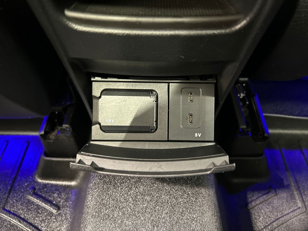 used 2020 Mercedes-Benz GLB car, priced at $24,870