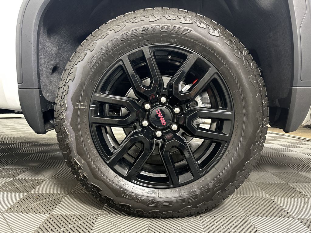 new 2025 GMC Sierra 1500 car, priced at $61,929