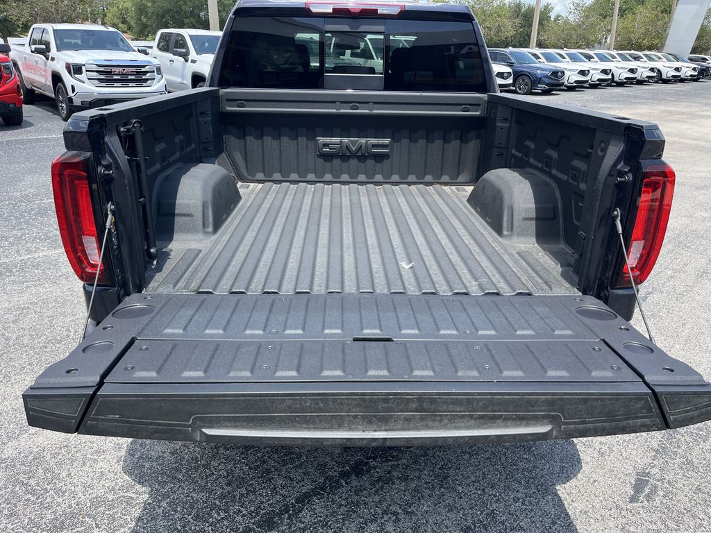 new 2025 GMC Sierra 1500 car, priced at $70,677