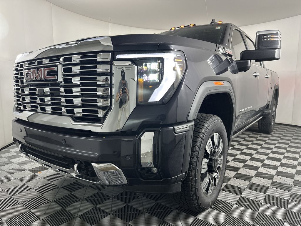 new 2025 GMC Sierra 2500HD car, priced at $87,039