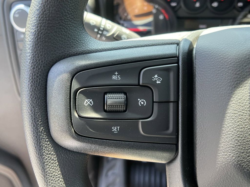 new 2024 GMC Sierra 2500HD car, priced at $48,933